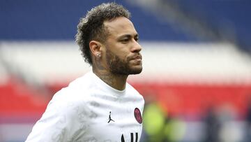 Neymar Jr of PSG warms up before the French championship Ligue 1 football match between Paris Saint-Germain (PSG) and RC Lens on May 1, 2021 at Parc des Princes stadium in Paris, France - Photo Jean Catuffe / DPPI
 AFP7 
 01/05/2021 ONLY FOR USE IN SPAIN