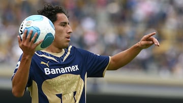 SOCCER/FUTBOL
FUTBOL MEXICANO BICENTENARIO 2010
PUMAS VS TOLUCA
Action photo of Efrain Juarez of Pumas, during week 3 of the Bicentenario 2010 tournament./Foto de accion de Efrain Juarez de Pumas, durante juego de la semana 3 del Torneo Bicentenario 2010. 31 January 2010. MEXSPORT/OMAR MARTINEZ