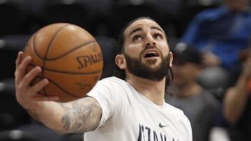 GFX01. SALT LAKE CITY (EE.UU.), 10/04/2018.- El jugador español de Utah Jazz Ricky Rubio calienta antes de un partido de NBA que enfrenta a Utah Jazz y a Golden State Warriors hoy, martes 10 de abril de 2018, en el Energy Solutions Aren de la ciudad de Salt Lake City, en Utah (EE.UU.). EFE/GEORGE FREY