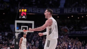 Mario Hezonja celebra una de sus acciones.