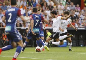 Parejo marcó el 2-0.