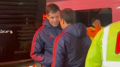 Los minutos más tensos de Clark como presidente de la U: nunca se le vio así