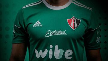Atlas y Chivas vestirán uniforme verde