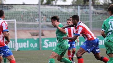Momento del partido entre el Cornellá y el Algeciras.