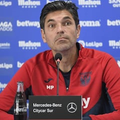 "Me recomiendan que tampoco lleve a Avilés al Camp Nou"