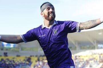 En el año 2012 fue el protagonista de tres goles con la UC.Su último club fue Deportes Concepción.