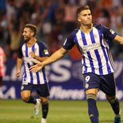 La Deportiva también amplía el contrato a Kaxe