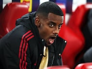 Soccer Football - UEFA Champions League - Liverpool v PSV Eindhoven - Anfield, Liverpool, Britain - November 26, 2025 Liverpool's Alexander Isak before the match REUTERS/Phil Noble