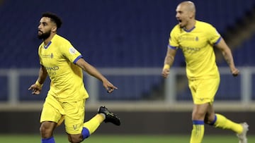 Abha (Saudi Arabia), 09/04/2021.- Al-Nassr's player Abdulrahman Al-Obaid (L) celebrates after scoring a goal during the Saudi Professional League soccer match between Damac and Al-Nassr at Prince Sultan bin Abdul Aziz Stadium, in Abha, Saudi Arabia,