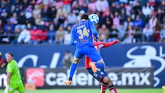 Chivas mantiene el paso perfecto: 3-2 sobre San Luis