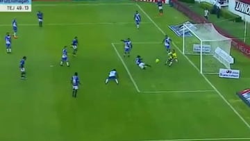 El gol de tijera de Puch que le dio el triunfo a Querétaro