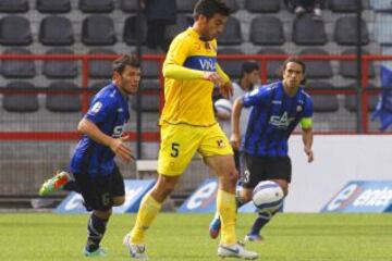 Es la primera salida de Blázquez al extranjero. En Chile se formó en Everton y estuvo a préstamo en Barnechea.