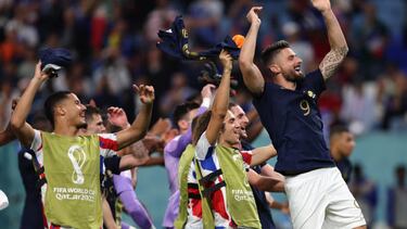 Giroud, autor de dos goles ante Australia.