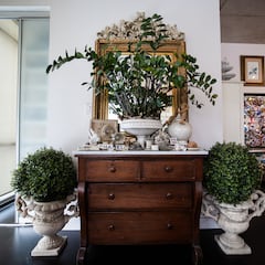 El Feng Shui lo tiene claro: esto es lo que debes poner en la puerta de casa según la filosofía que busca armonizar a personas y entorno