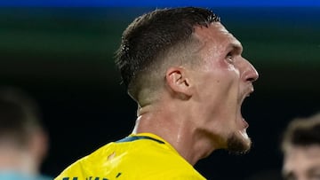 Rafa Marín, con el Villarreal en Champions.