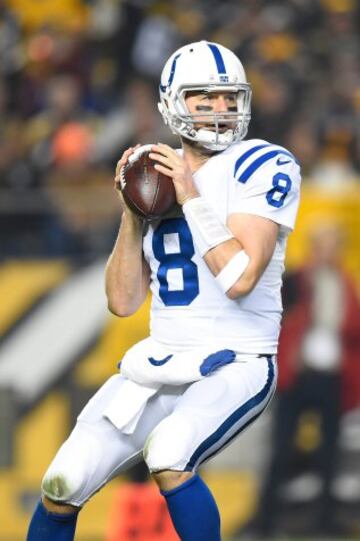  Matt Hasselbeck, quarterback de Indianapolis Colts, no pudo en esta ocasión evitar la derrota de su equipo. Primer borrón en su cuenta particular este año.
