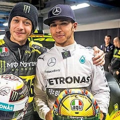 Hamilton, "muy emocionado" por su duelo con Rossi en Cheste