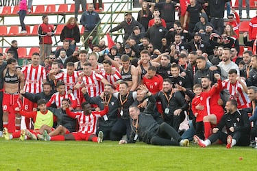 El método Ángel López: cómo el Nea Salamina conquistó el fútbol chipriota