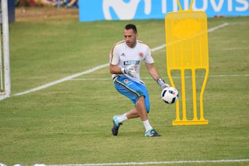 La Selección Colombia entrenó en la Universidad Autónoma del Caribe. James participó a la par de sus compañeros.