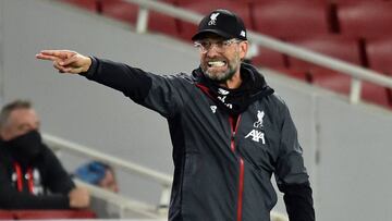 Liverpool&#039;s German manager Jurgen Klopp reacts on the sidelines during the English Premier League football match between Arsenal and Liverpool at the Emirates Stadium in London on July 15, 2020. (Photo by Glyn KIRK / POOL / AFP) / RESTRICTED TO EDITO