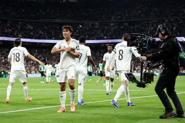 El jugador del Real Madrid, Gonzalo García, celebra el 2-0 al Real Betis. 