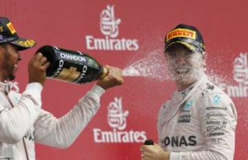 Lewis Hamilton gana por delante de Nico Rosberg y Max Verstappen.