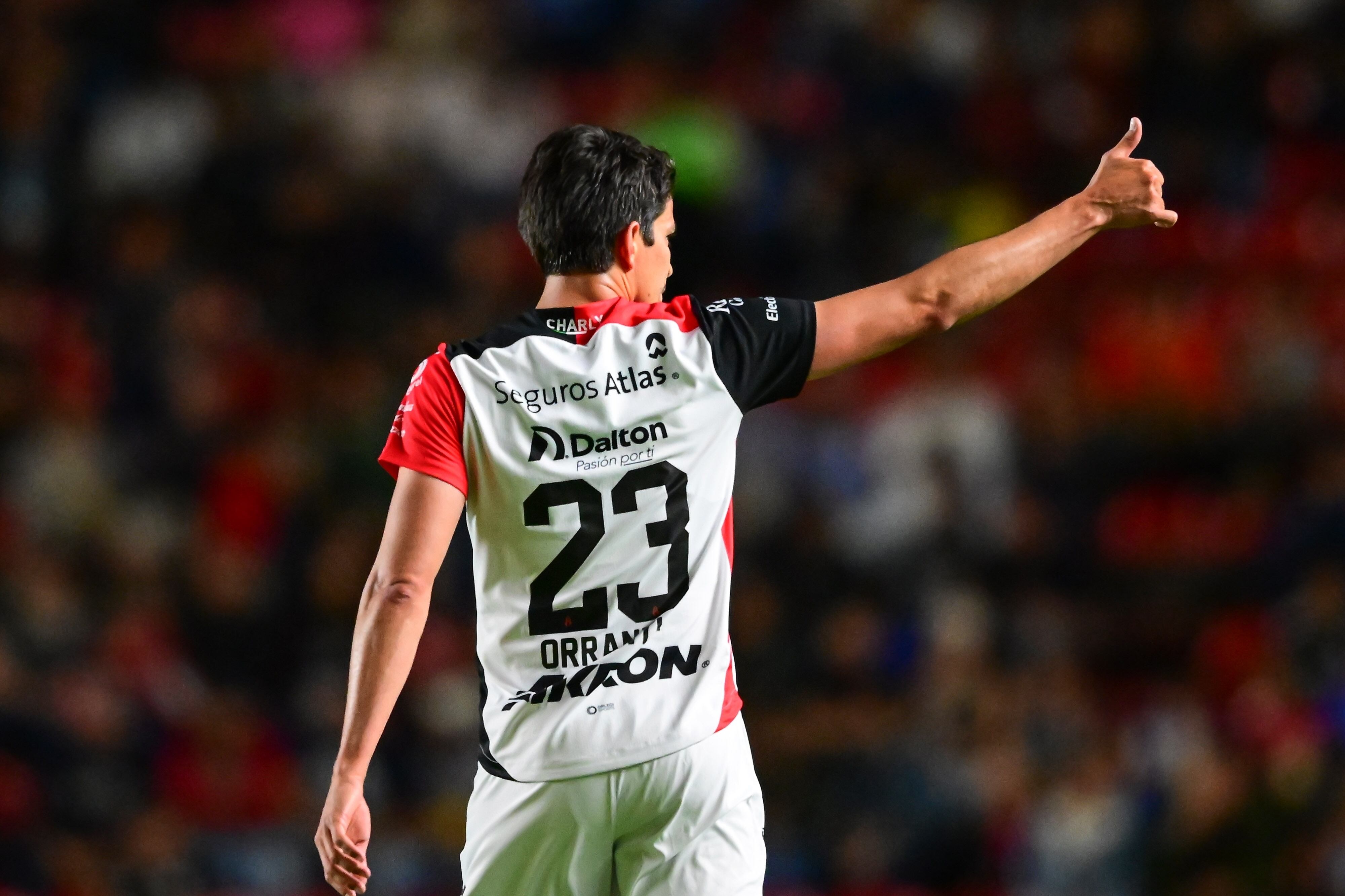 Carlos Emilio Orrantia celebrates his goal 0-1 of Atlas during the 16th round match between Queretaro and Atlas as part of the Liga BBVA MX, Torneo Clausura 2025 at La Corregidora Stadium, on April 16, 2025 in Santiago de Queretaro, Mexico.