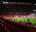 ¡El teatro de los sueños! Novios hacen boda en Old Trafford de Manchester United