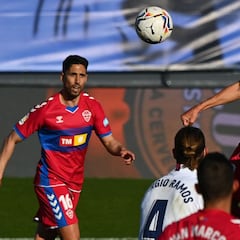 Aprobados y suspensos por el Elche: Dani Calvo se chocó con la historia