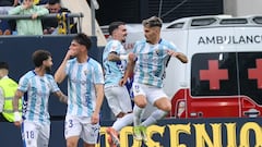 La pizarra mágica de Juanfran Funes aniquila el bisturí de Sergio González