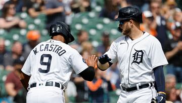 Two Pittsburgh errors let the Tigers claw their way to victory in the first game of their doubleheader.