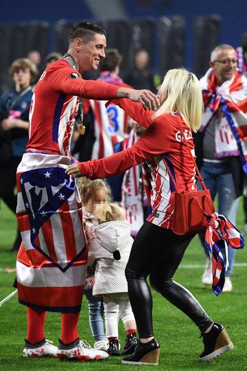 Fernando Torres y la esposa de Antoine Griezmann.