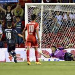 Sinha perdona a Diablos; Gallos Blancos deja ir el triunfo