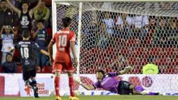 Sinha falló el penal frente a Talavera.