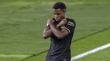 01/10/20 PARTIDO PRIMERA DIVISION
CELTA DE VIGO - BARCELONA
GOL 1-0 ANSU FATI ALEGRIA