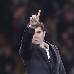 "El VAR empezó bien pero he visto cosas que te extrañan..."