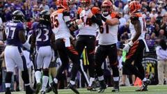 Andy Dalton, QB de Cincinnati Bengals, celebrando su TD de carrera.