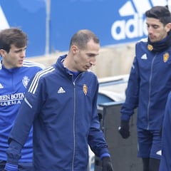 Petrovic no se entrena con el grupo y es duda para Gijón