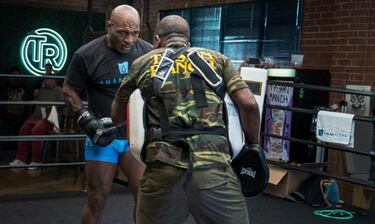 Mike Tyson vs Roy Jones Jr: TV, how to watch online, PPV price, fight card and pursue