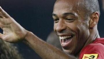 <b>NUEVO OBJETIVO.</b> El Manchester City ya ha dado los primeros pasos para la contratación del jugador del FC Barcelona Thierry Henry para la próxima temporada, según señala el rotativo inglés Times en su web. El equipo de Mark Hughes estaría dispuesto a ofrecer al club culé 10 millones de libras (casi 11 millones de euros) por el jugador.