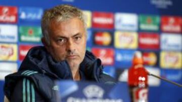 El Chelsea se niega a pagar la multa de la FA a Mourinho