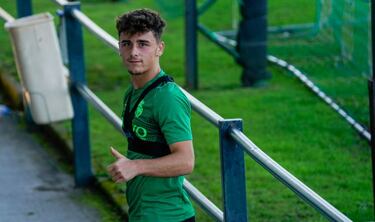 Romo llama al juvenil Yeray, la sensaci¨®n en el Rayo Cantabria