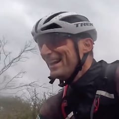 Coloma a Scaloni en plena carrera de MTB: “A ver si te aguanto”