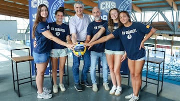 Paula Crespí, Helena Dalmases, Isa Piralkova, Daniela Moreno
David Palma y Claudi Martí
Fichajes CN Sabadell Waterpolo