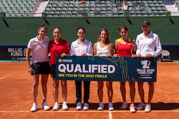 Sara Sorribes, Anabel Medina, Nuria Párrizas, Marina Bassols, Aliona Bolsova y Rebeka Masarova. 