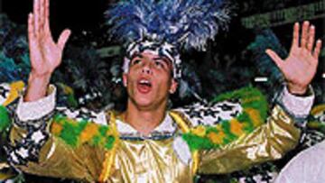 Jugando tanto en el Barcelona (96/97) como en los años en los que ha estado en el Inter, el brasileño ha viajado a Brasil por estas fechas señaladas.