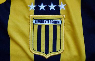 Angry fans burn car and shoot at house of struggling club president