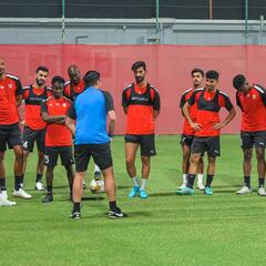 James, ausente en el inicio de pretemporada de Al Rayyan