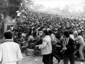 Tragedia de Heysel: durante la final de la Copa de Europa de 1985 entre Liverpool y Juventus una avalancha de aficionados se cobr¨® la vida de 39 personas.