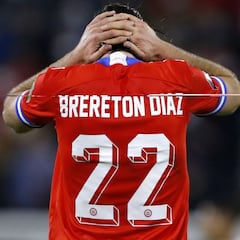 Los dos titulares que perdió Lasarte para enfrentar a Ecuador